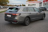 VW Passat Variant 1.5 eTSI DSG