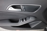 Mercedes-Benz GLA 180 Urban