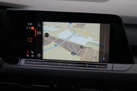 VW Golf VIII Variant 1.5 TSI R-Line