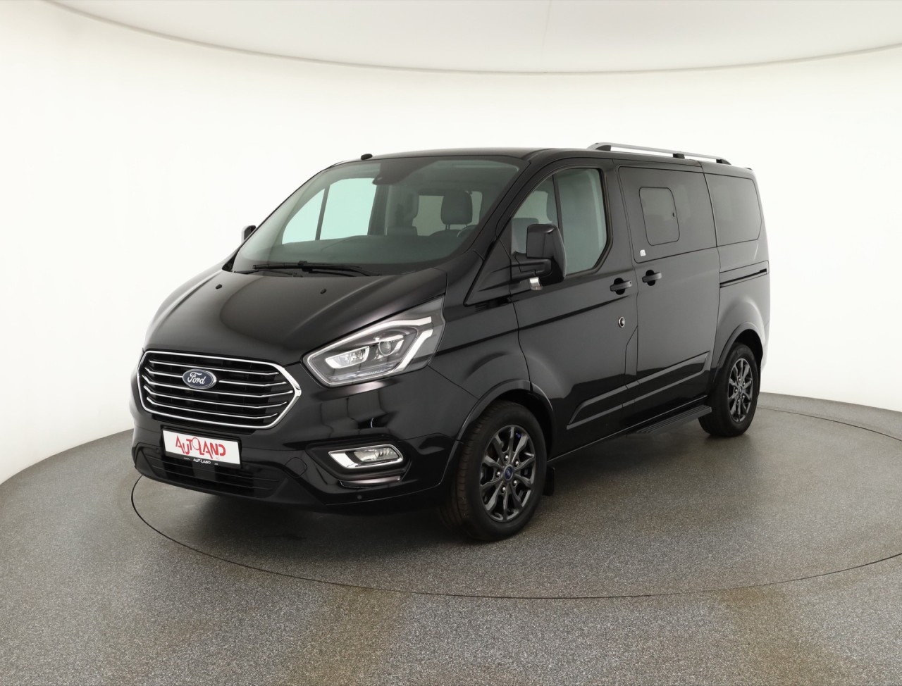 Ford Tourneo Custom 2.0 TDCi 310 L1 Titanium