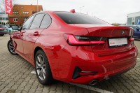 BMW 320 320iA Sport Line