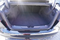 Jaguar XE 2.0 R-Dynamic Black