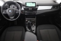 BMW 216 i Advantage