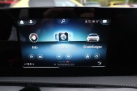Mercedes-Benz A 200 A200 AMG Line