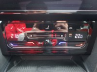 VW Passat Variant 2.0 TDI DSG R-Line 4M