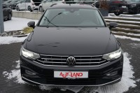 VW Passat Variant 1.5 TSI DSG R-Line