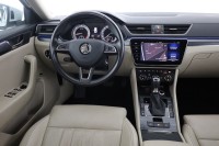 Skoda Superb Combi 2.0 TDI DSG Premium