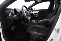 Mercedes-Benz Shooting Brake CLA 250 e AMG Line