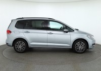 VW Touran 1.5 TSI DSG