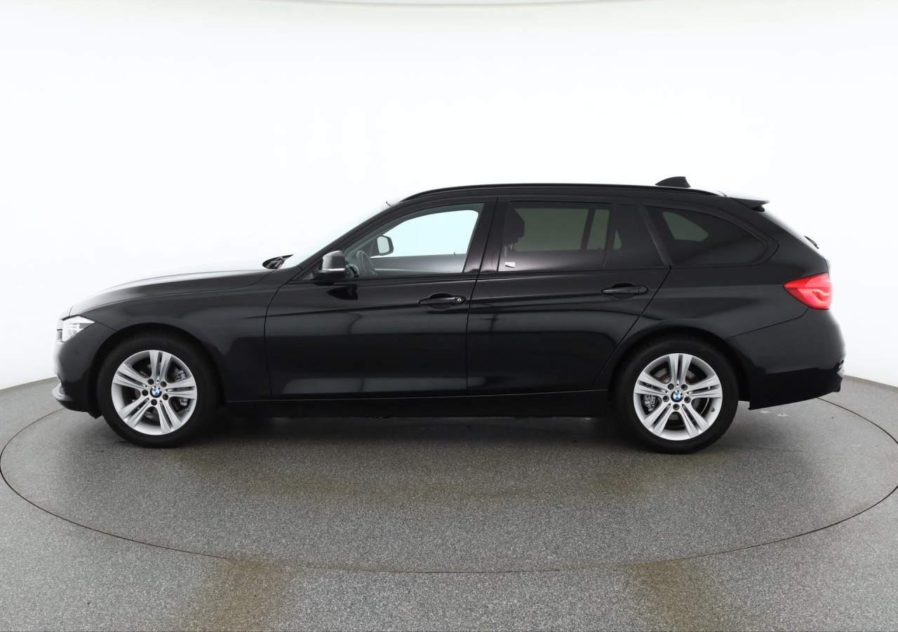 BMW 318 dA Touring Sport Line