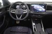 VW Passat Variant R-Line 2.0 TSI DSG
