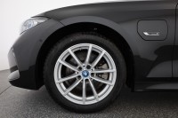 BMW 3 330e M-Sport Touring PHEV