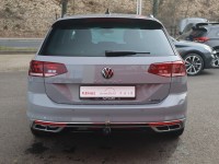 VW Passat Variant 2.0 TDI DSG R-Line 4M