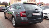Skoda Octavia Combi 1.6 TDI Style DSG