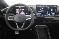 VW T-Roc R-Line 1.5 eTSI DSG n.Modell