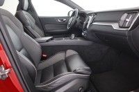 Volvo V60 B3 R Design