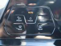 VW Golf VIII Variant 2.0 TSI DSG R-Line