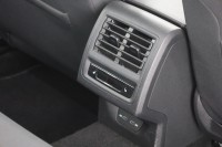 VW Golf VIII Variant 1.0 eTSI DSG Life