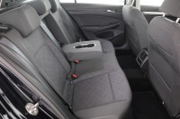 VW Golf VIII Variant 2.0 TDI Life