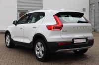 Volvo XC 40 T3 Momentum Pro