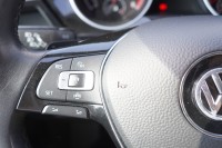 VW Touran 1.5 TSI DSG R-line