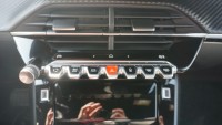 Peugeot 2008 PureTech 130 Aut.