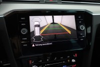 VW Passat Variant 2.0 TSI DSG R-Line