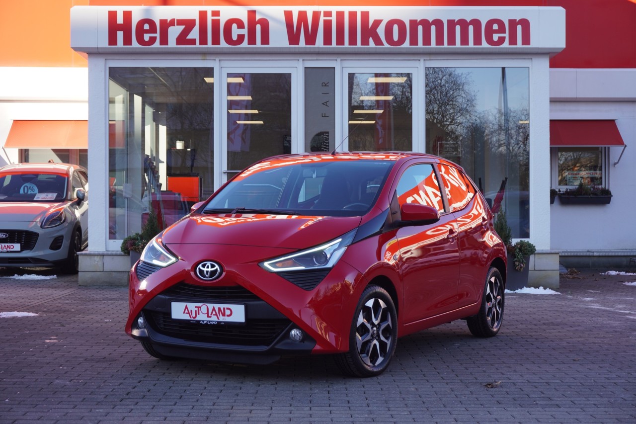 Toyota Aygo AYGO 1.0 x-play club