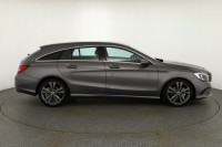 Mercedes-Benz CLA 200 Shooting Brake Urban