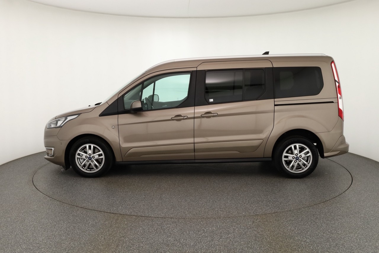 Ford Tourneo Connect Grand 1.5 TDCi Titanium