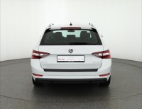 Skoda Superb Combi 1.5 TSI DSG