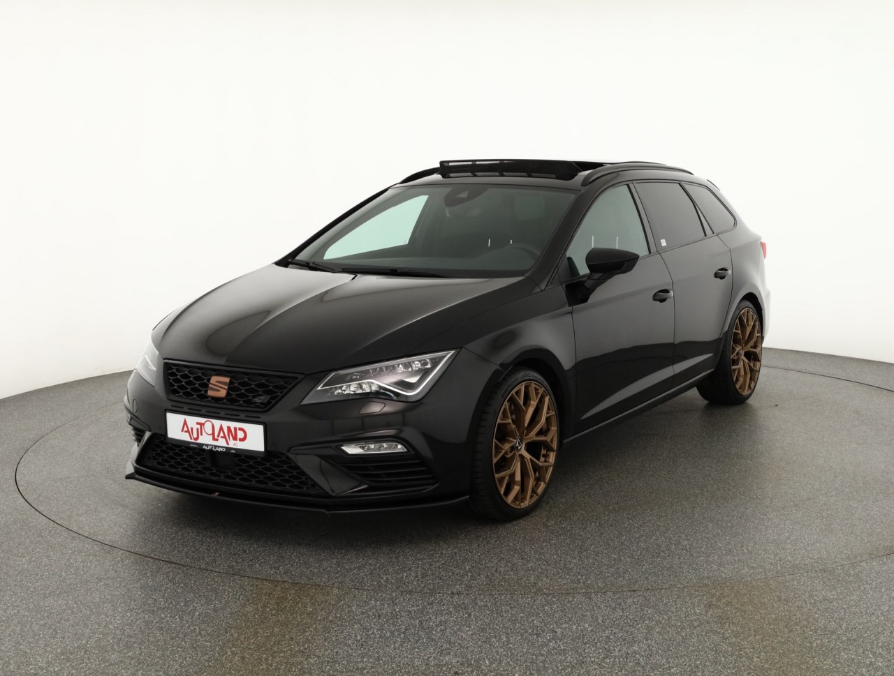 Seat Leon ST 2.0 TSI DSG Cupra 300 4Drive