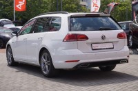 VW Golf VII 1.5 TSI Highline R-Line