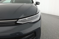 VW Golf VIII e1.5 TSI DSG