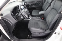 Mitsubishi Outlander 2.4 PHEV CVT 4WD