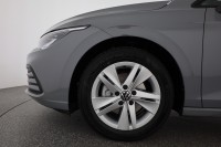 VW Golf VIII Variant 1.0 TSI