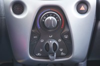 Toyota Aygo AYGO 1.0 x-play Team D