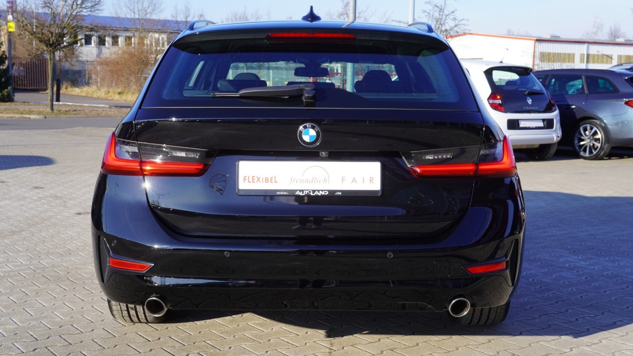 BMW 318 318d Mild Hybrid Advantage Aut.
