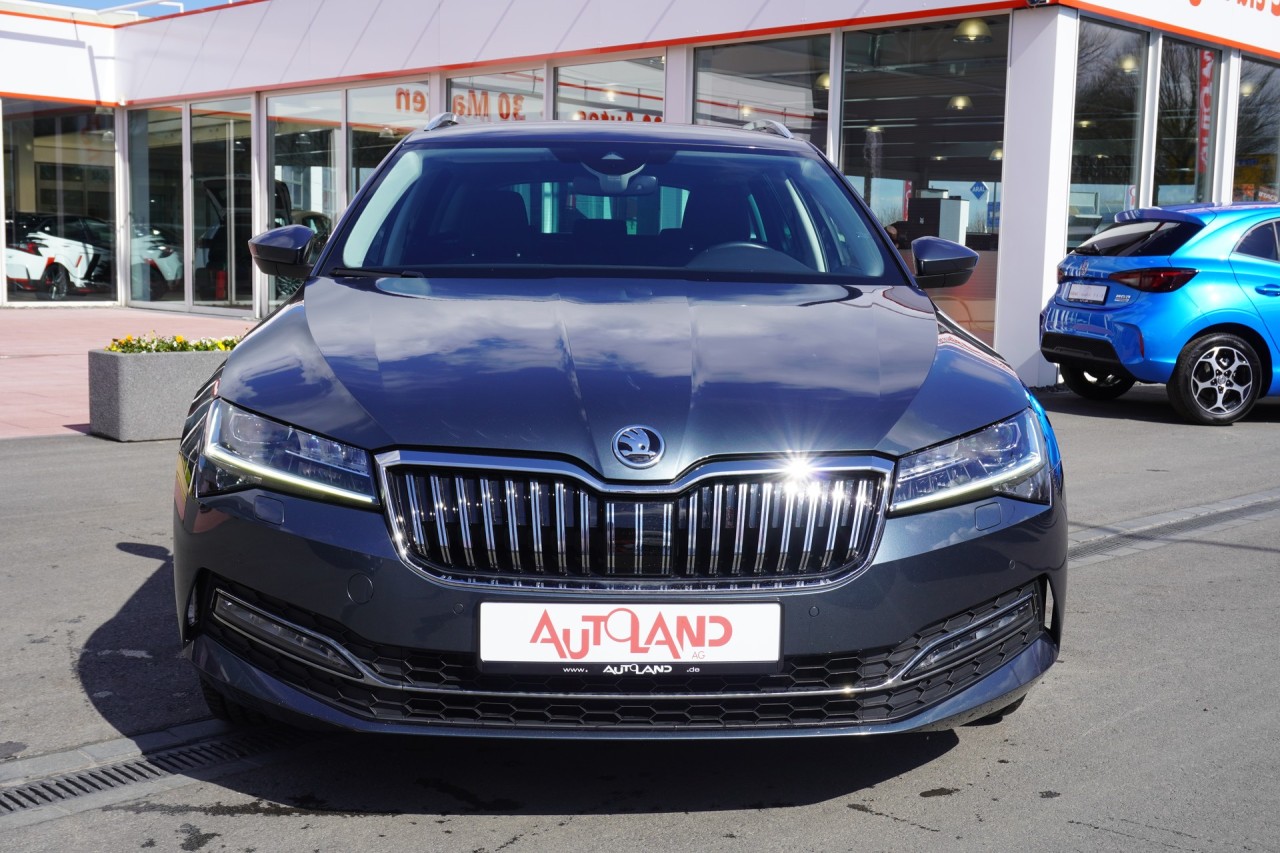 Skoda Superb Combi 2.0 TDI Style DSG