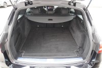 Mercedes-Benz E 200 E220d T Avantgarde
