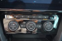 VW Passat Variant 2.0 TDI DSG R-Line