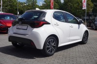Toyota Yaris 1.5 Team D App