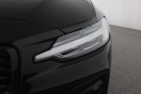 Volvo V60 B4 R Design