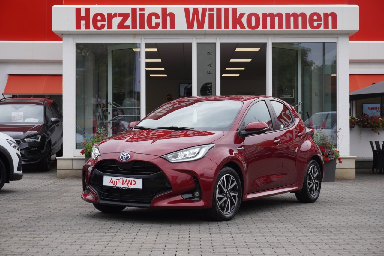 Toyota Yaris 1.5 Hybrid Team D Aut.