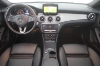 Mercedes-Benz CLA 180 Shooting Brake Urban