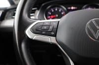 VW Passat Variant 1.5 TSI DSG Business