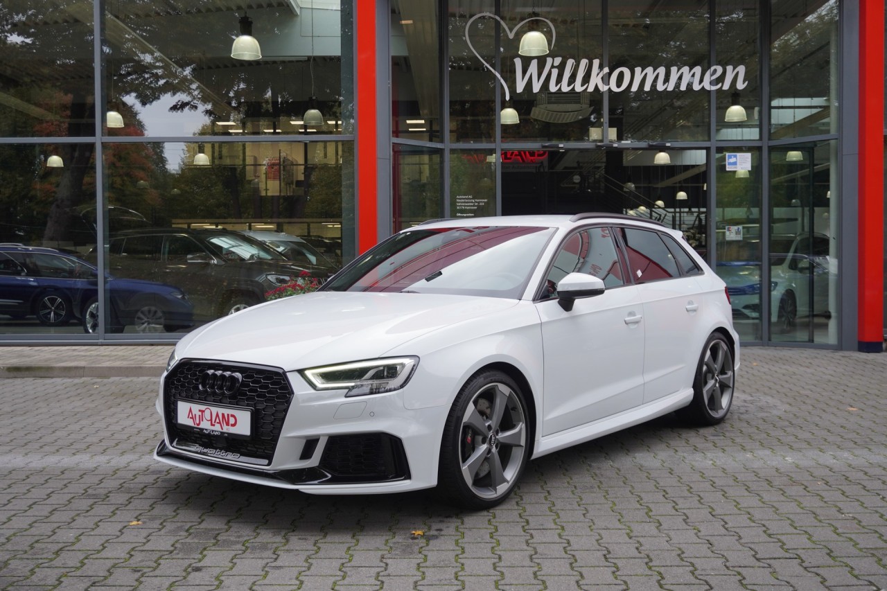 Audi RS3 Sportback 2.5 TFSI quattro