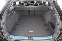 VW Passat Variant R-Line 2.0 TSI DSG