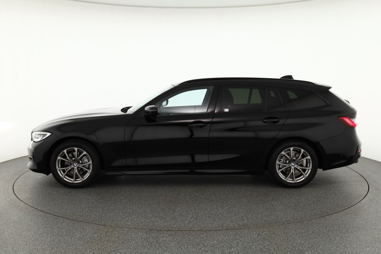 BMW 320 320d Touring Mild Hybrid Sport Line