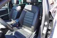 VW Passat Variant 2.0 TDI Elegance R-Line